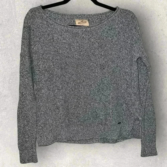 Hollister knitted sweater size XS - Picture 1 of 4